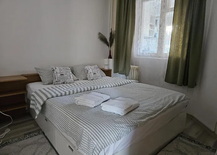 Urban Nest Dorobanti * Bükreş
